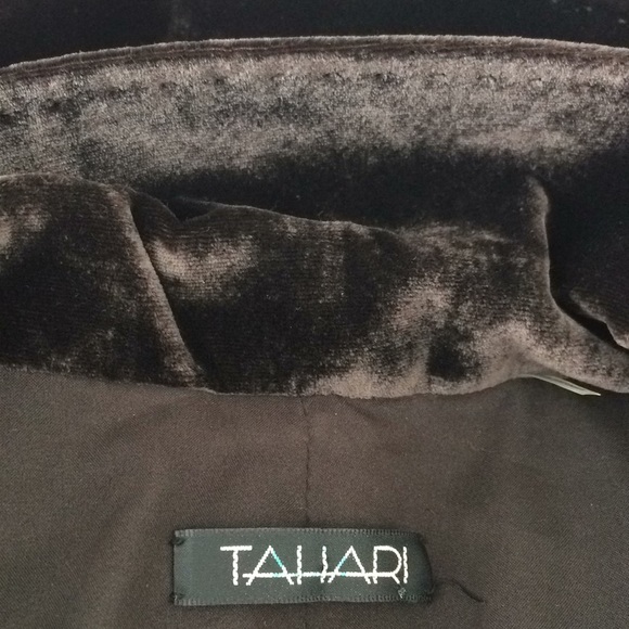 Tahari dressy glimmering velvet blazer in silk rayon blend - Picture 5 of 8